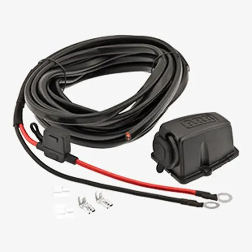 ARB-Steckdose 12/24V, mit Gehäuse für Aufbau und 6m Kabelkit, Sicherung