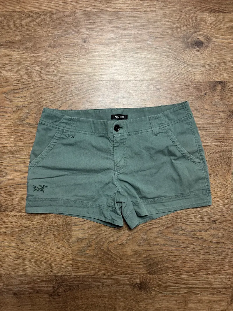 Arc'teryx Shorts Damen