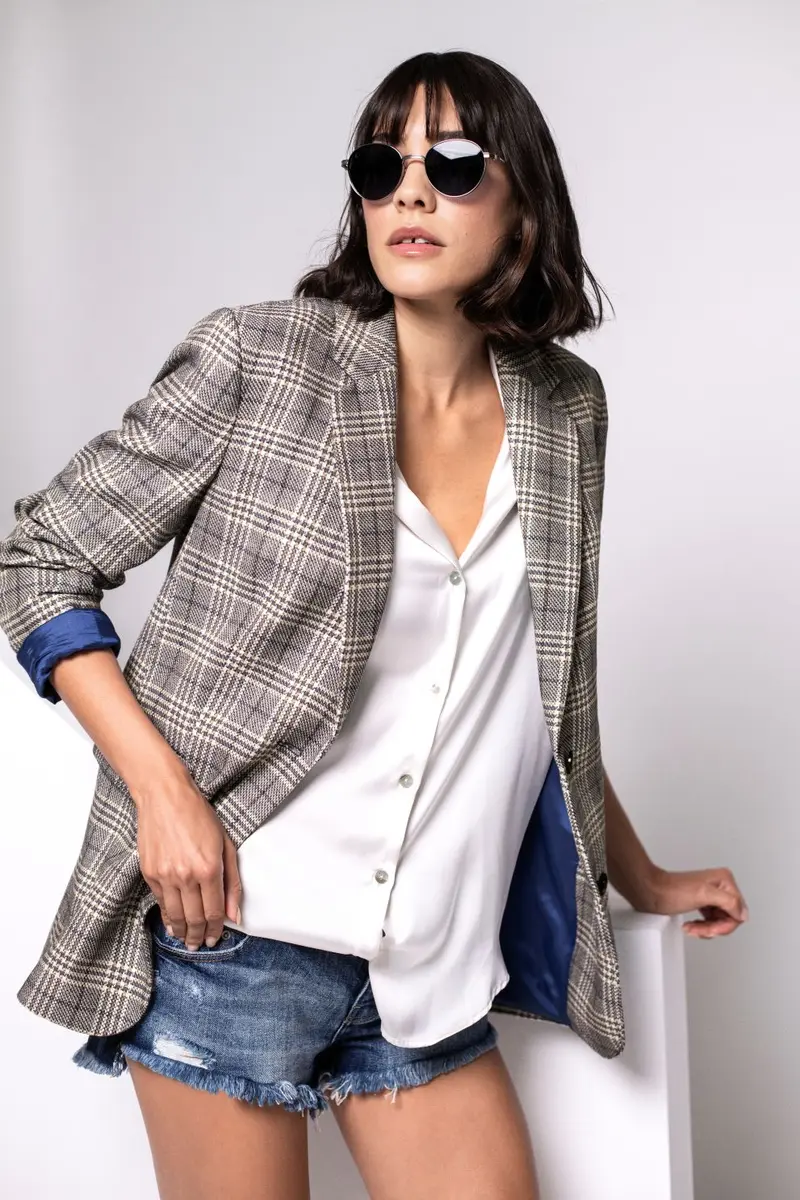Boyfriend-Blazer im angesagten Karodessin