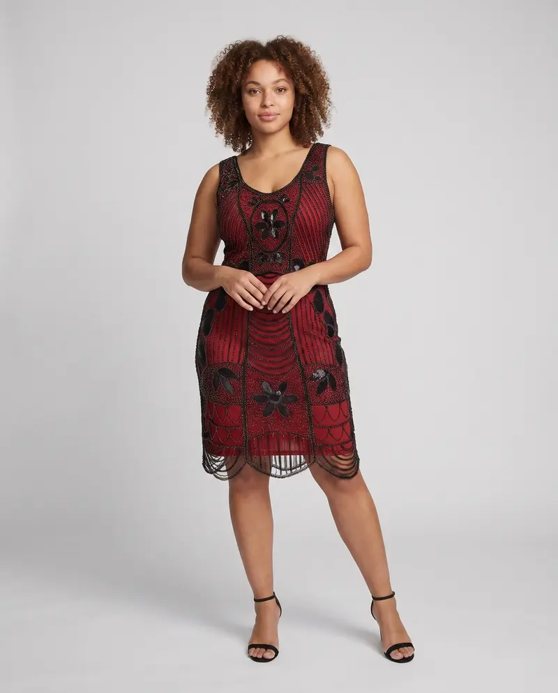 Damen Bezauberndes Cocktailkleid mit filigranen Verzierungen Drune