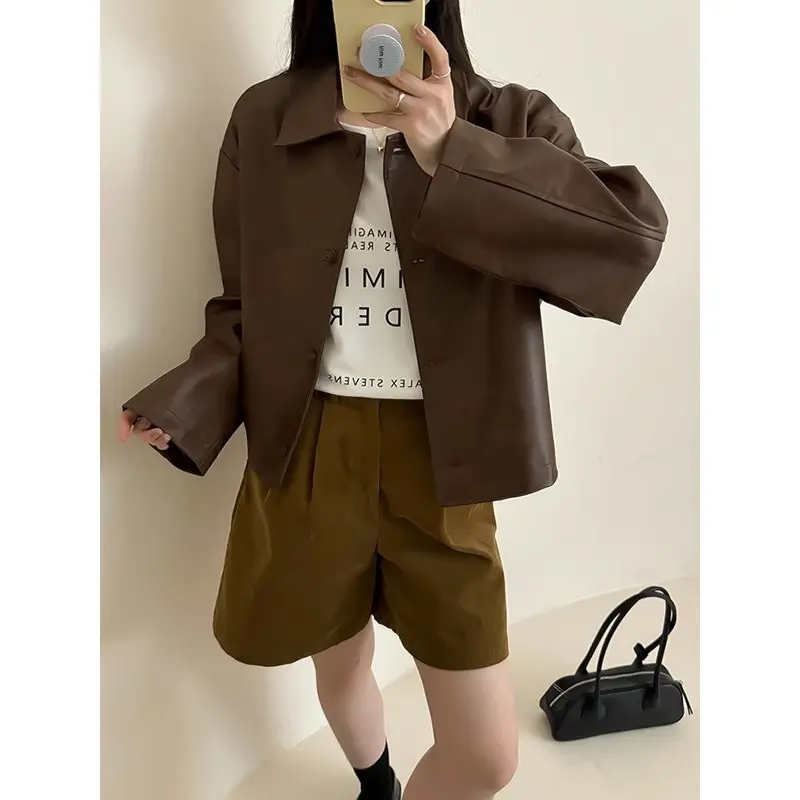 Damen Boxy‑Kunstleder‑Hemdjacke mit verdeckter Knopfleiste und überschnittenen Schultern Drune