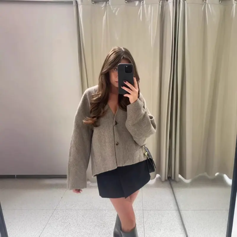 Damen Boxy Kurzjacke aus Wollmix mit V‑Ausschnitt und Zwei‑Knopf‑Verschluss Drune