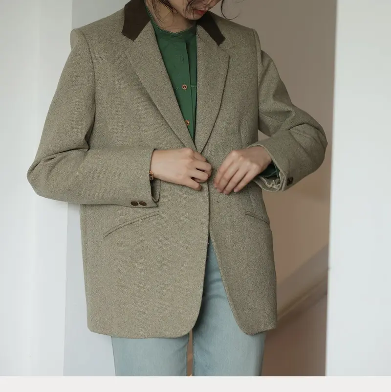 Damen Boxy Wollmix-Blazer mit minimalistischer Ein-Knopf-Optik und Leistentaschen Drune