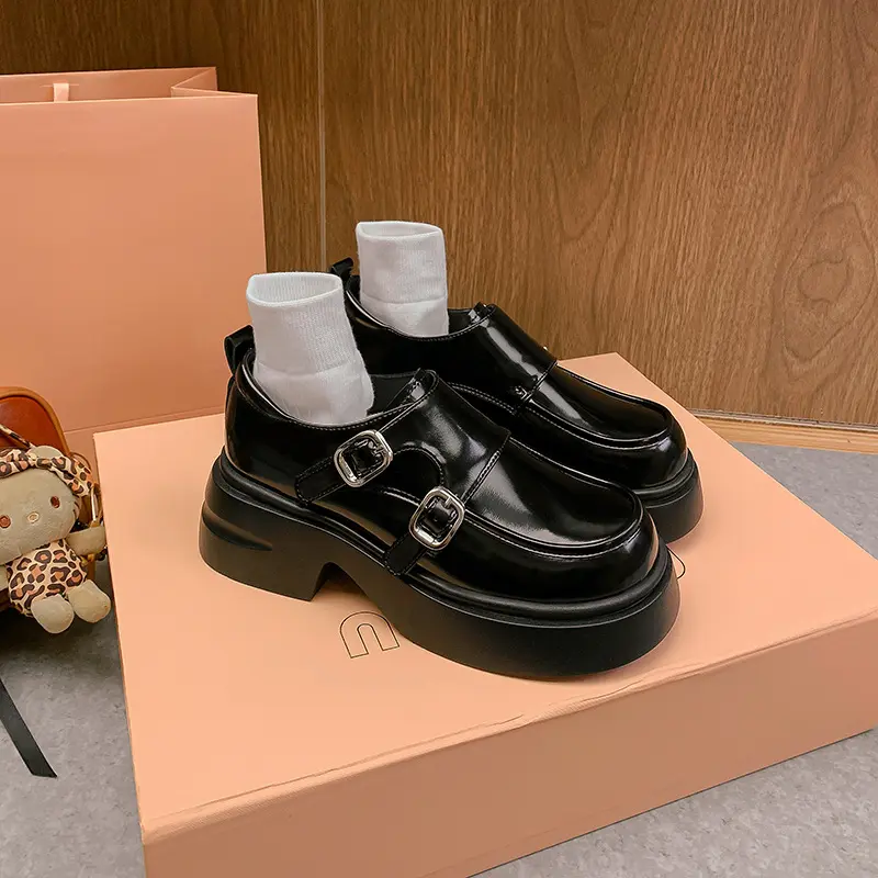 Damen Chunky Patent-Monkstrap-Loafer mit doppelter Schnallenapplikation und Plateau-Sohle Drune