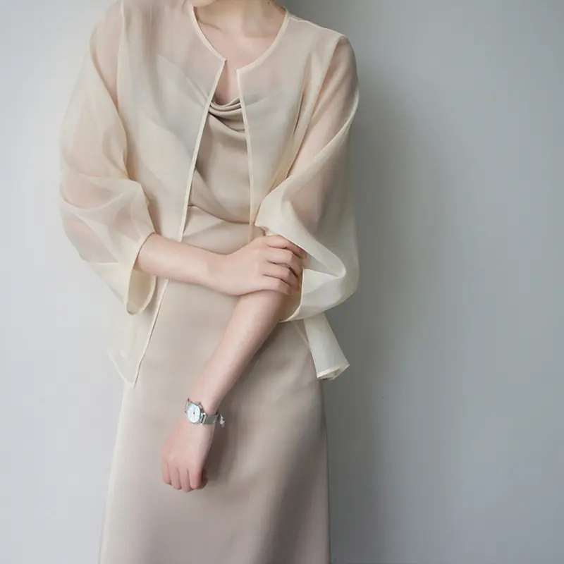 Damen Elegante Chiffonjacke mit weit ausgestellten Ärmeln Drune