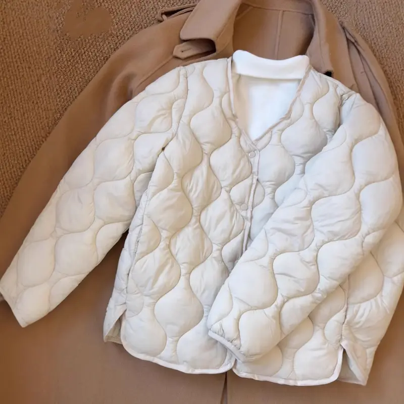 Damen Elegante, gefütterte Steppjacke Drune