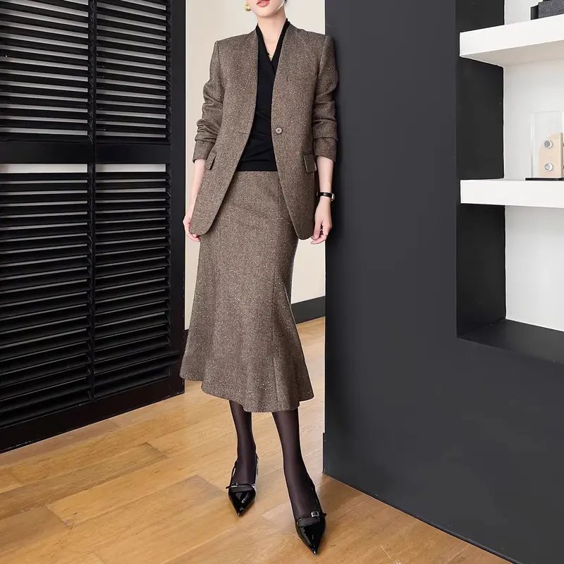 Damen Eleganter Zweiteiler mit schickem Schnitt Drune