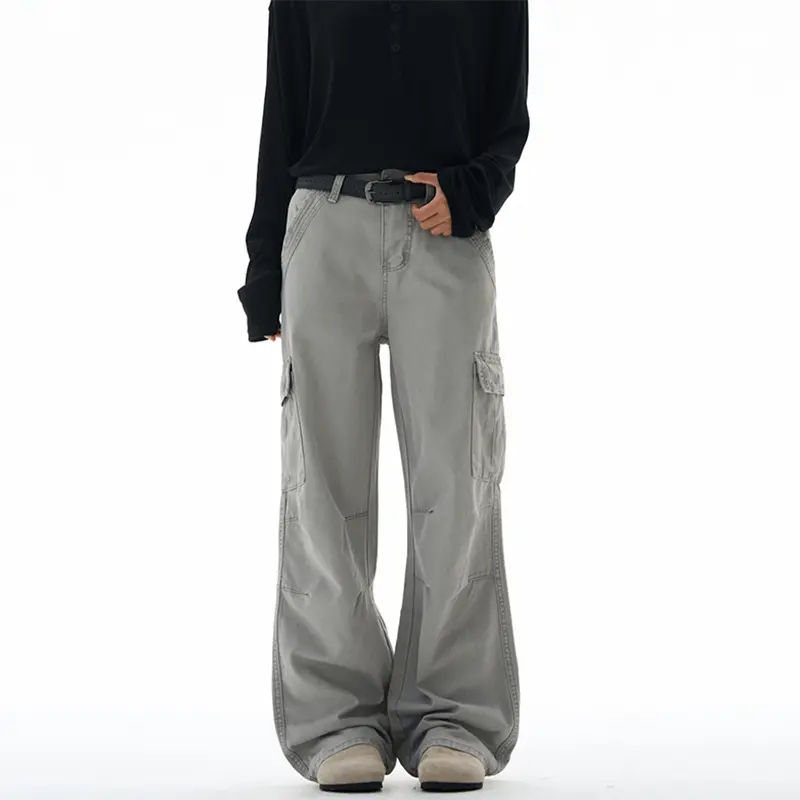 Damen Extraweite utilitaristische Cargohose mit tiefem Schritt und abnehmbarem Schlüsselanhänger Drune