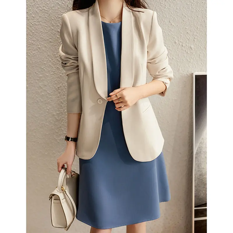 Damen Figurnaht-taillierter Blazer mit Schalkragen und formgebender Innenverarbeitung Drune