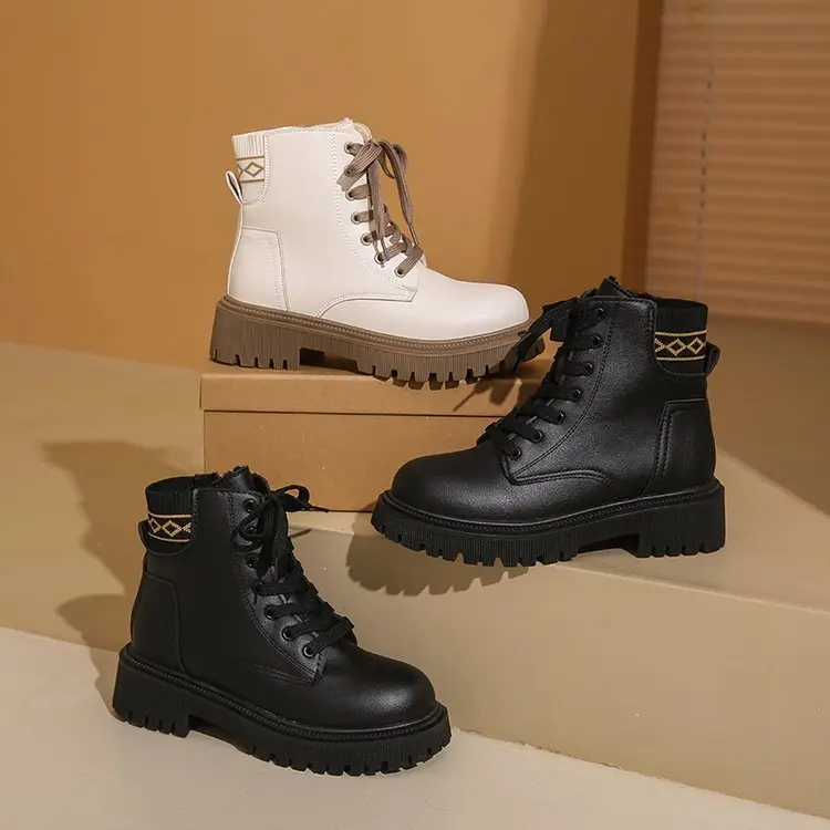 Damen Gefütterte Chunky-Lug-Ankleboots mit Schnürung und profilierter Gummisohle Drune