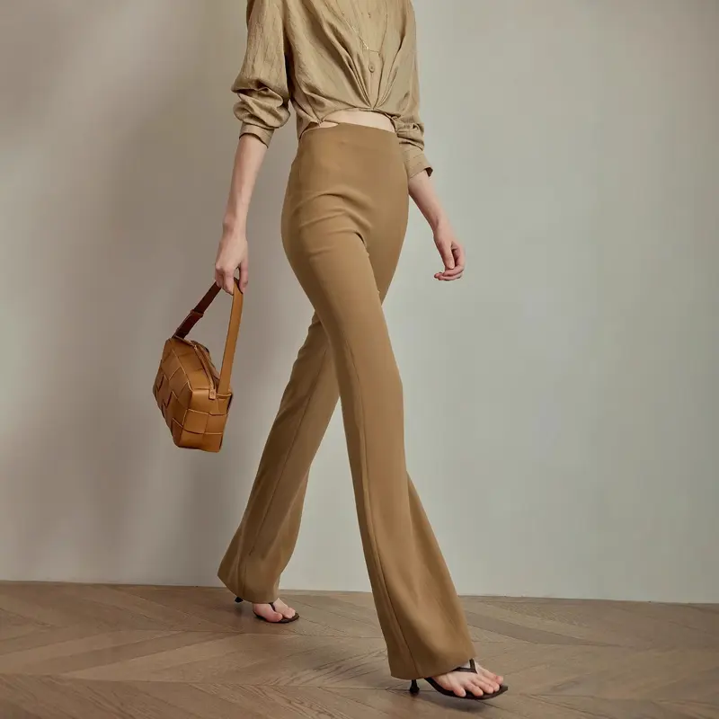 Damen Hochtaillierte Stretch-Hose mit schmaler Oberschenkelpassform und weitem Saum Drune