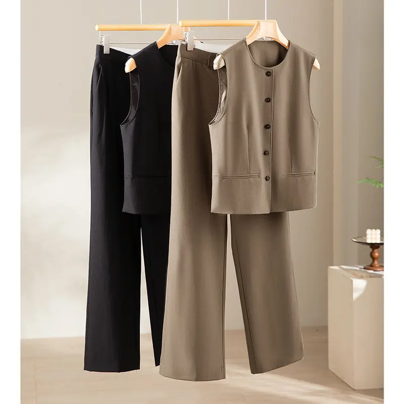 Damen Hochtaillierte weite Palazzo-Hose aus fließendem Satin mit Bügelfalte Drune