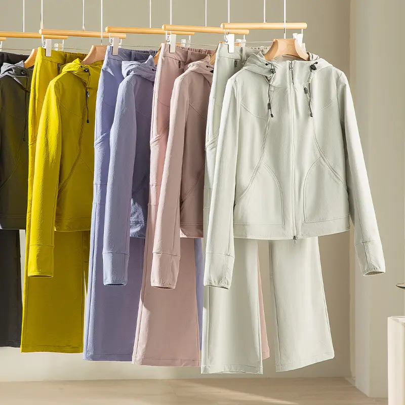 Damen Kapuzen-Softshelljacke mit Zwei-Wege-Reißverschluss und ergonomischer Schnitt Drune