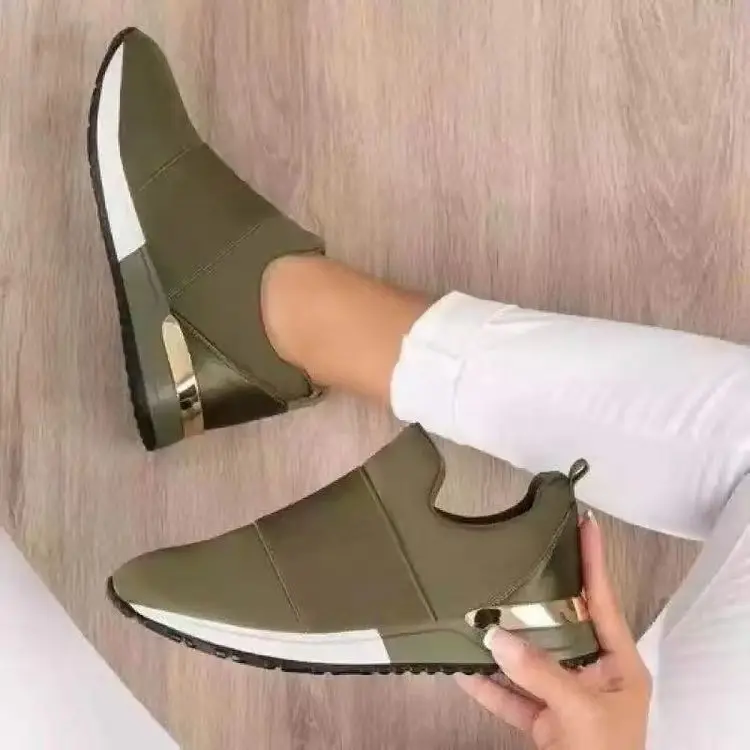 Damen Keil-Sneaker mit elastischem Schlupfdesign und metallischer Fersenkappe Drune