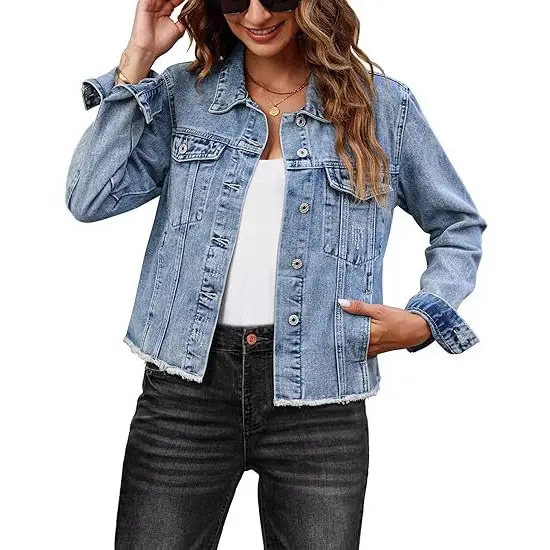 Damen Kurz geschnittene Jeansjacke mit Fransen-Saum und aufgesetzten Brusttaschen Drune