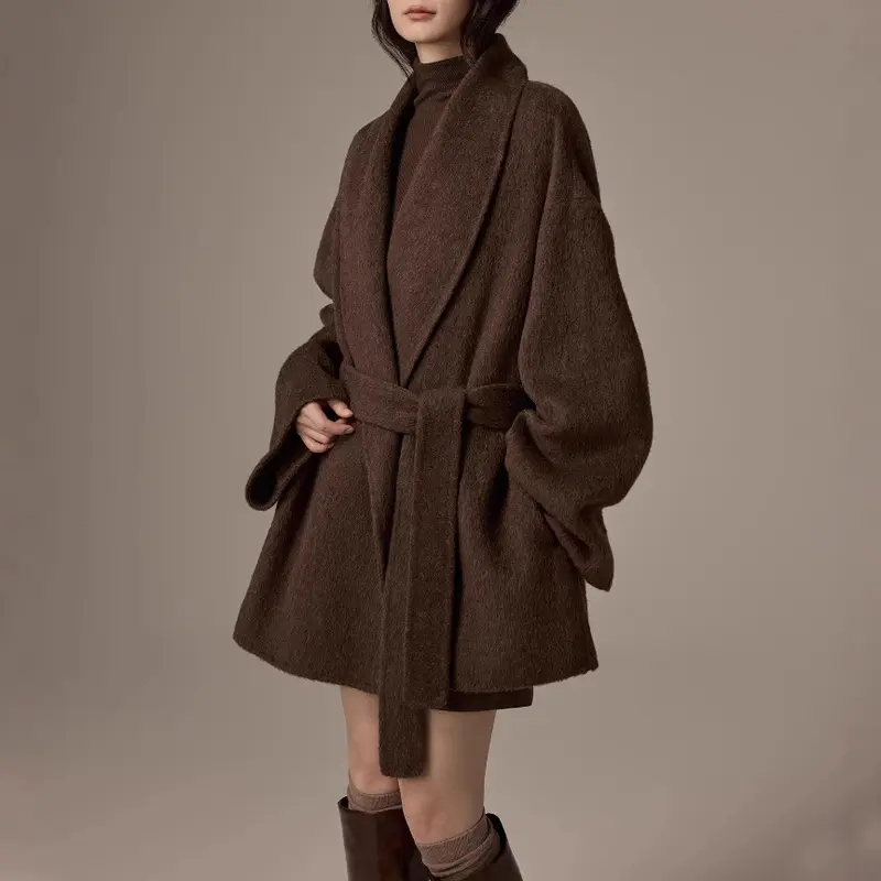 Damen Kurzmantel mit weitem Schalkragen und taillierbarem Bindegürtel Drune
