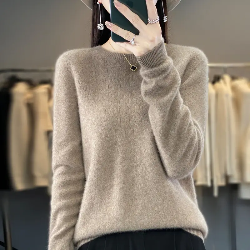 Damen Kuscheliger Midweight Rundhals-Pullover aus Angora-Blend mit feinem Flor und schmalem Bündchen Drune