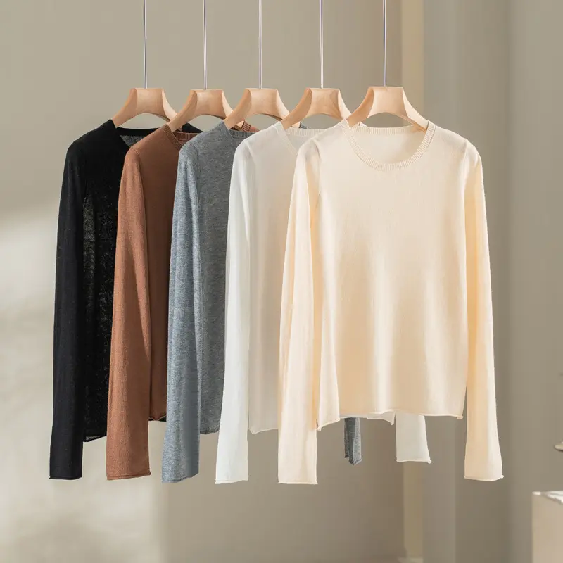 Damen Leichtes Feinstrick-Basicshirt mit extraweichem Fall und feinem Rippkragen Drune