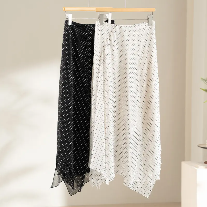 Damen Luftige Polka‑Dot Schlaufenbluse mit Schleifenkragen, Plissée‑Vorderteil und Manschettenärmel Drune