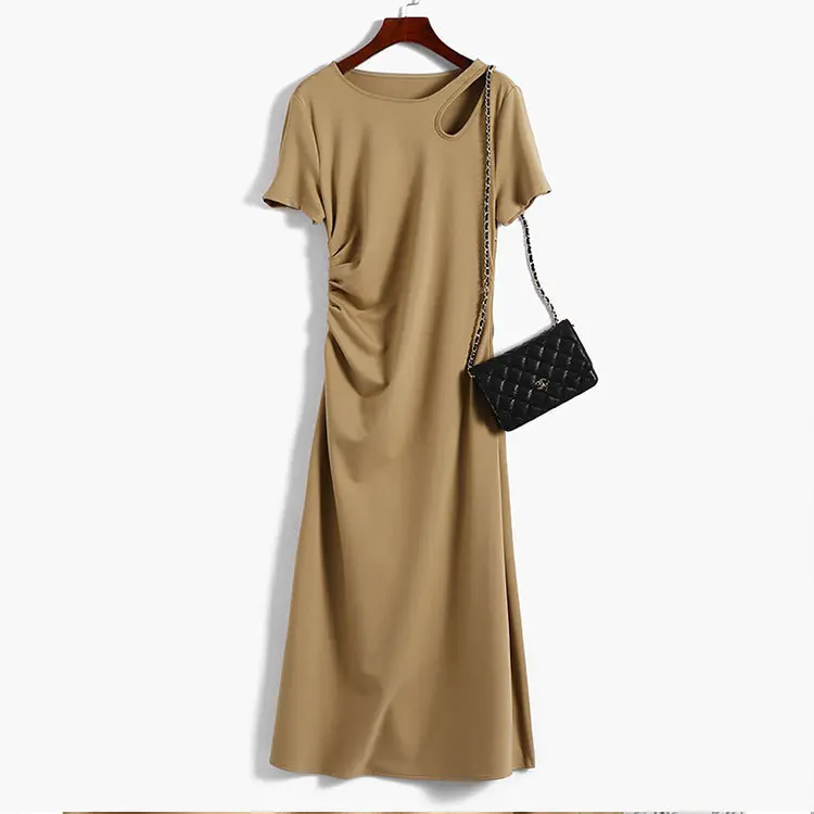 Damen Maxikleid mit asymmetrischem Cut-Out, seitlicher Raffung und fließender A‑Linie Drune