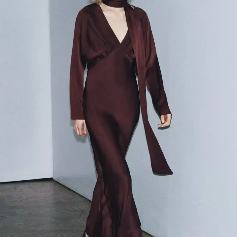 Damen Midikleid aus Satin mit tiefem V-Ausschnitt, langen Ärmeln und Schalkragen Drune