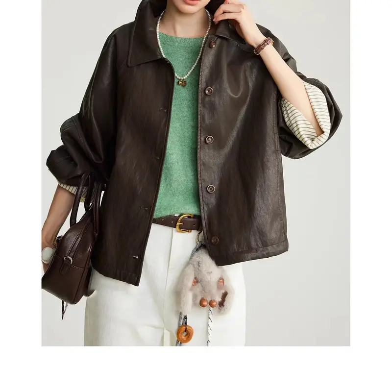 Damen Moderne Lederjacke mit gestreiften Manschetten Drune