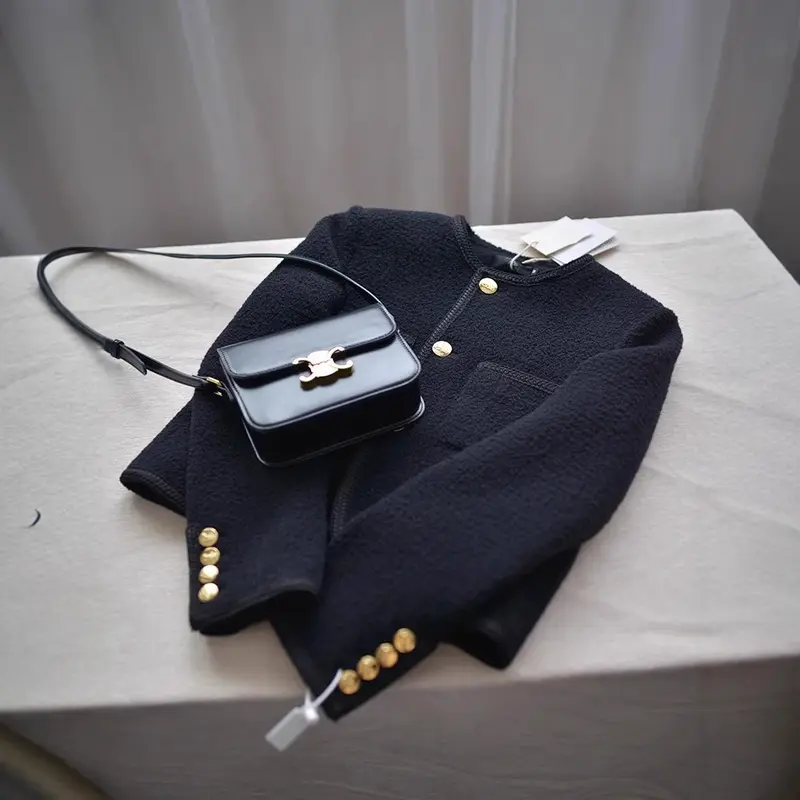 Damen Modische Boucléjacke mit goldenen Knöpfen Drune