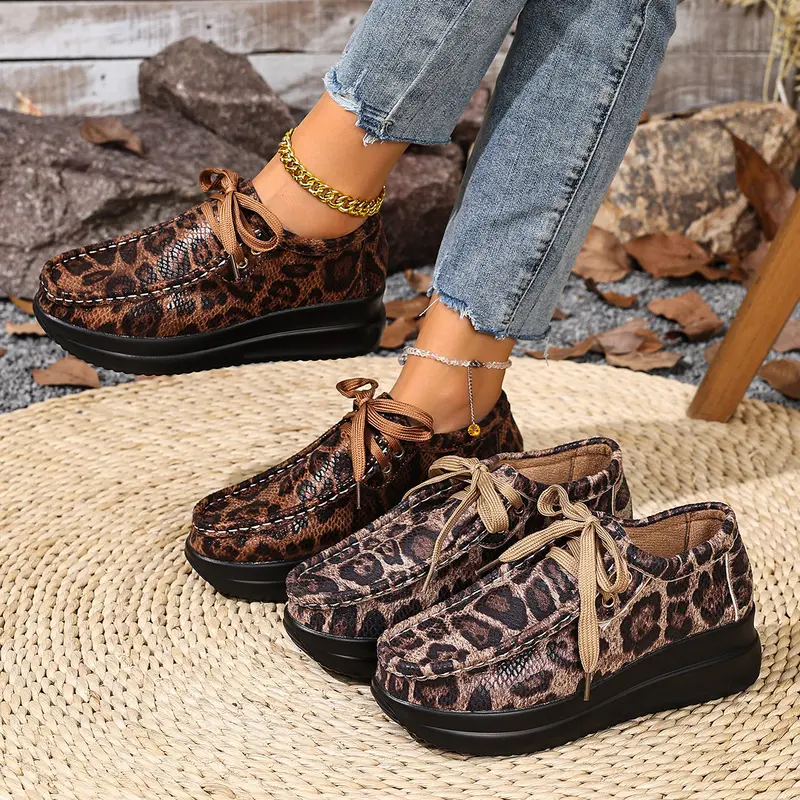 Damen Mokassin‑Sneaker mit Leopardenmuster, dicker Komfortsohle und Schnürung Drune