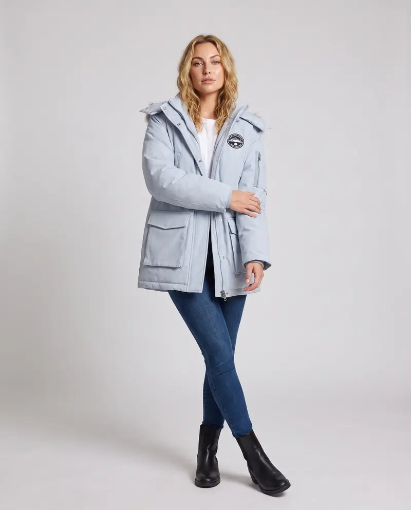 Damen nan funktionale kurze Parka mit abnehmbarem Kunstpelzkragen und Utility-Taschen