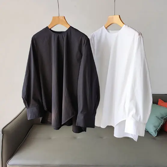 Damen Oversize-Bluse aus leichtem Baumwollmix mit weiten Ballonärmeln und verlängertem Rückensaum Drune