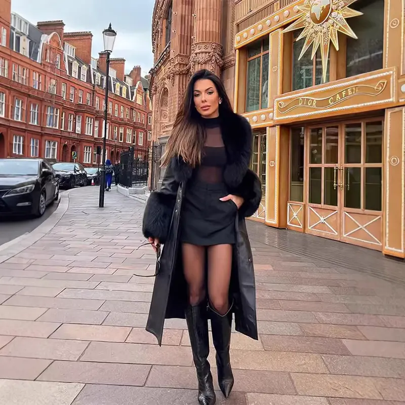 Damen Oversize Kunstlederjacke mit kinesi‑inspirierten Kordelverschlüssen Drune