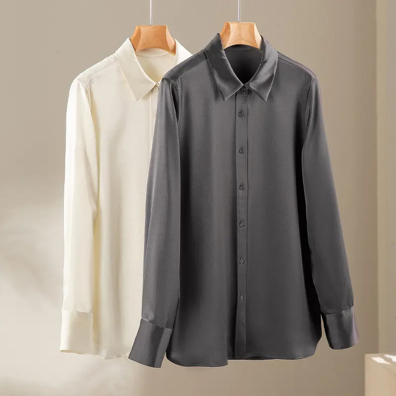 Damen Seidenähnliche Bluse mit klassischem Hemdkragen, durchgehender Knopfleiste und verlängerten Manschetten Drune