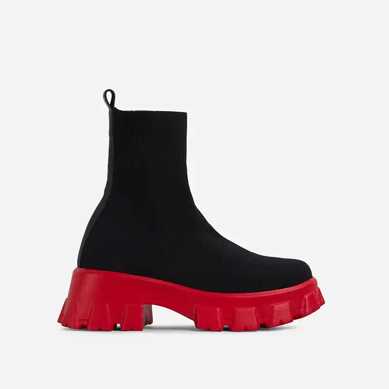 Damen Strick‑Sock‑Boots mit grober Lug‑Sohle und integriertem Komfortkeil Drune