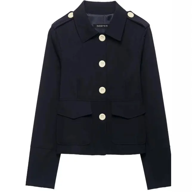 Damen Taillierte Cropped‑Fieldjacke im Blousonstil mit Schulterklappen und aufgesetzten Pattentaschen Drune