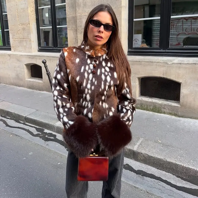 Damen Taillierte Kurzjacke mit Leopardenmuster und Kunstpelzmanschetten Drune