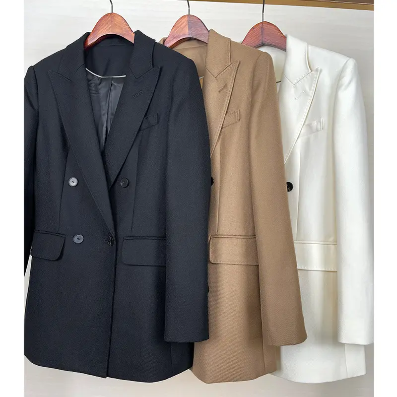 Damen Taillierter Longline-Blazer mit doppelreihiger Knopfleiste und Pattentaschen Drune
