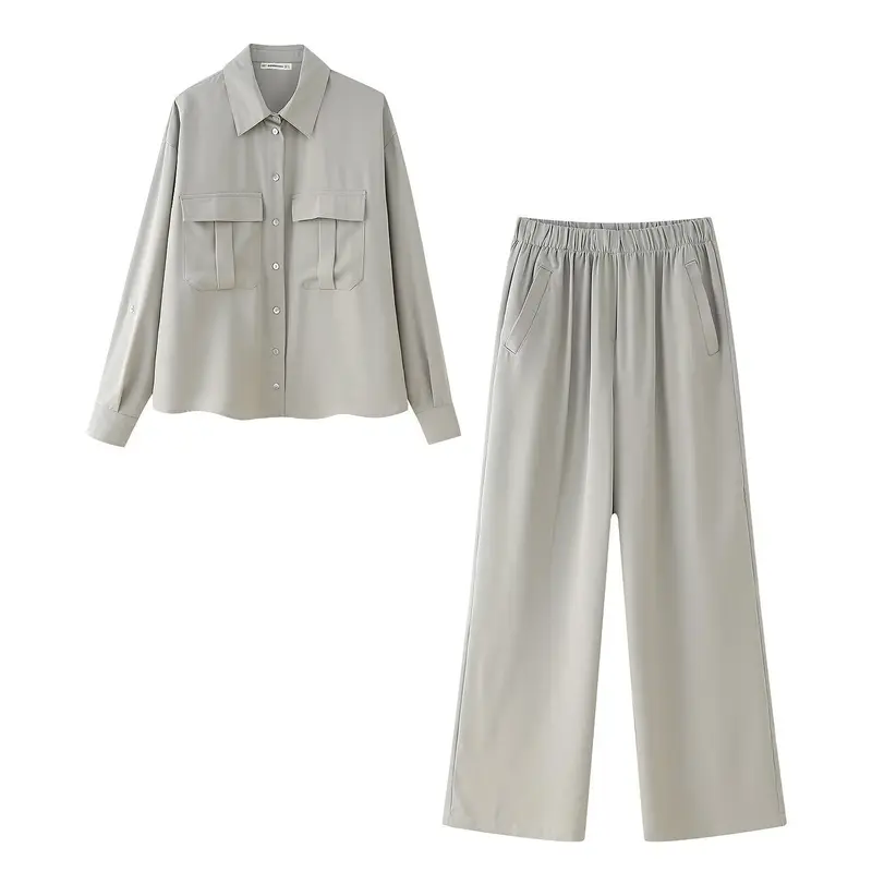 Damen Zweiteiliges Ensemble mit Oversized-Hemd, Pattentaschen und weiter Gummibundhose Drune