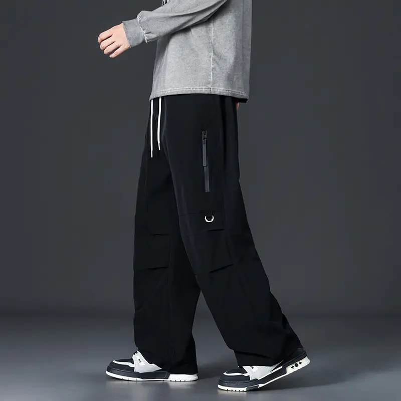 Herren Cargo-Hose mit weitem Schnitt und praktischen Taschen