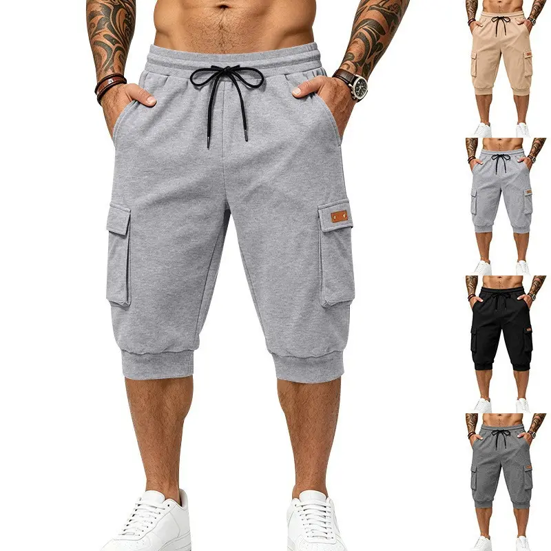 Herren Dreiviertel-Cargo-Jogginghose mit Kordelzug, aufgesetzten Taschen und Rippbündchen Drune