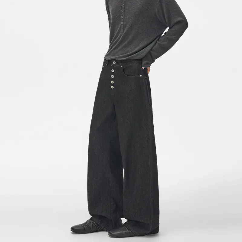 Herren Hochtaillierte weite Denim-Hose mit sichtbarer Knopfleiste und extra langem Saum Drune