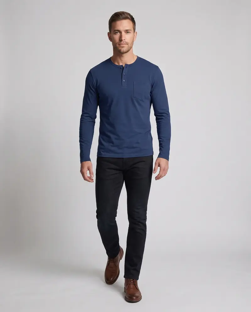Herren Langarm-Henley-Shirt mit Brusttasche aus Baumwoll-Jersey