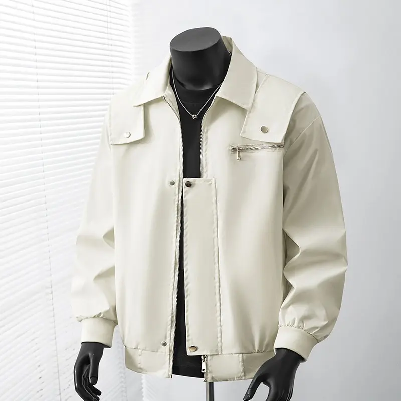 Herren Leicht wattierte Bomber-Coachjacke mit verdeckter Druckknopfleiste, Zipper-Brusttasche & gerippten Bündchen Drune