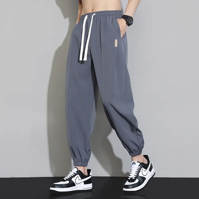 Herren Leichte Sporthose mit verstellbarem Bund