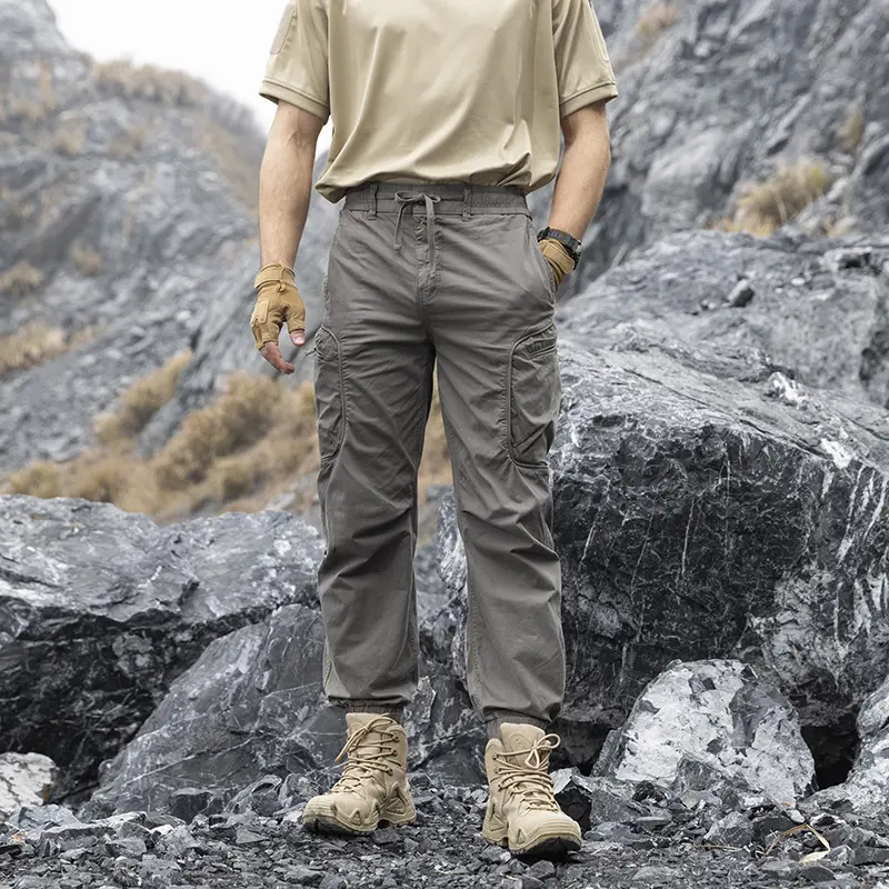 Herren Leichte Trekking‑Cargohose im Joggercut mit elastischem Knöchelabschluss und multifunktionalen Seitenklapptaschen Drune