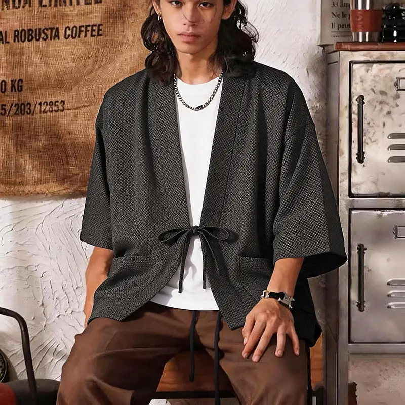Herren Lockerer Kimono-Cardigan aus strukturierter Baumwollmischung mit kurzem Ärmel und Bindeband Drune