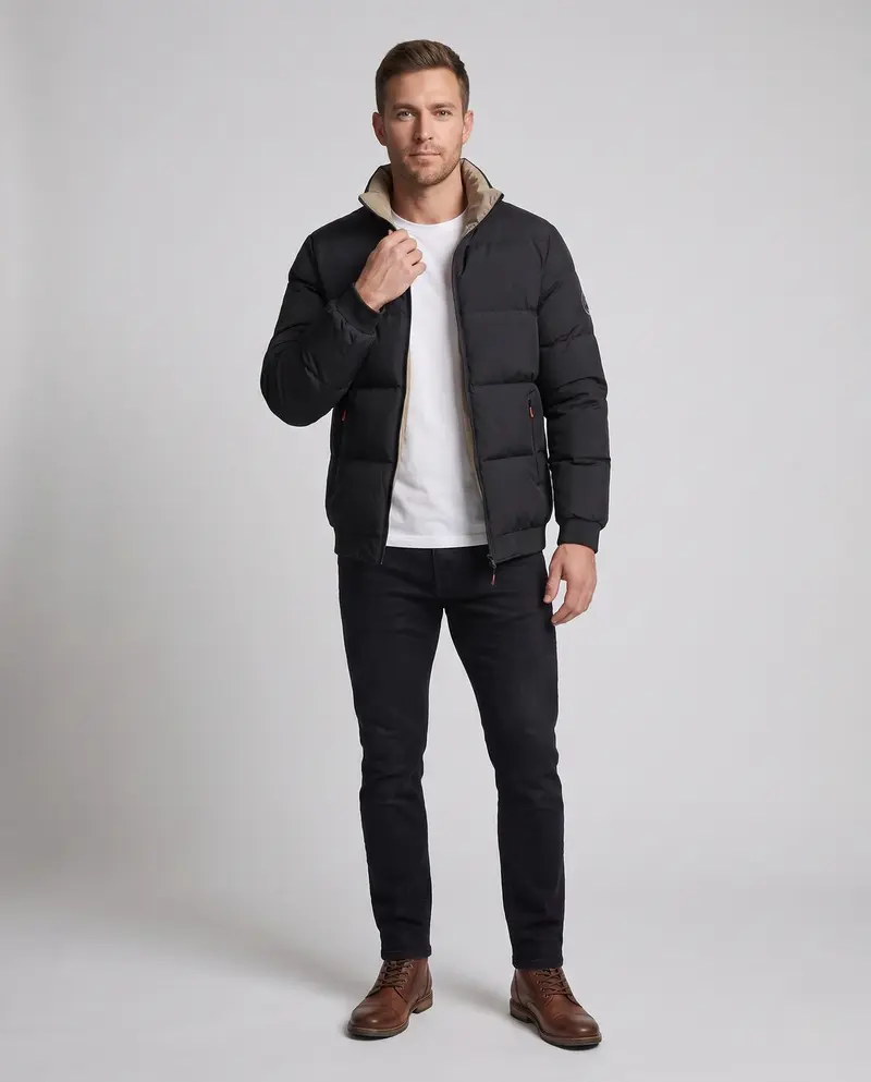 Herren Modern City Puffer mit hohem geschlossenen Kragen, thermischer Isolierungsfüllung, verdecktem zwei-Wege-Reißverschluss und Reißverschlusstaschen