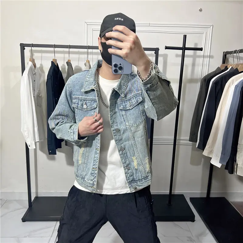 Herren Modische Jeansjacke mit kreativen Applikationen Drune