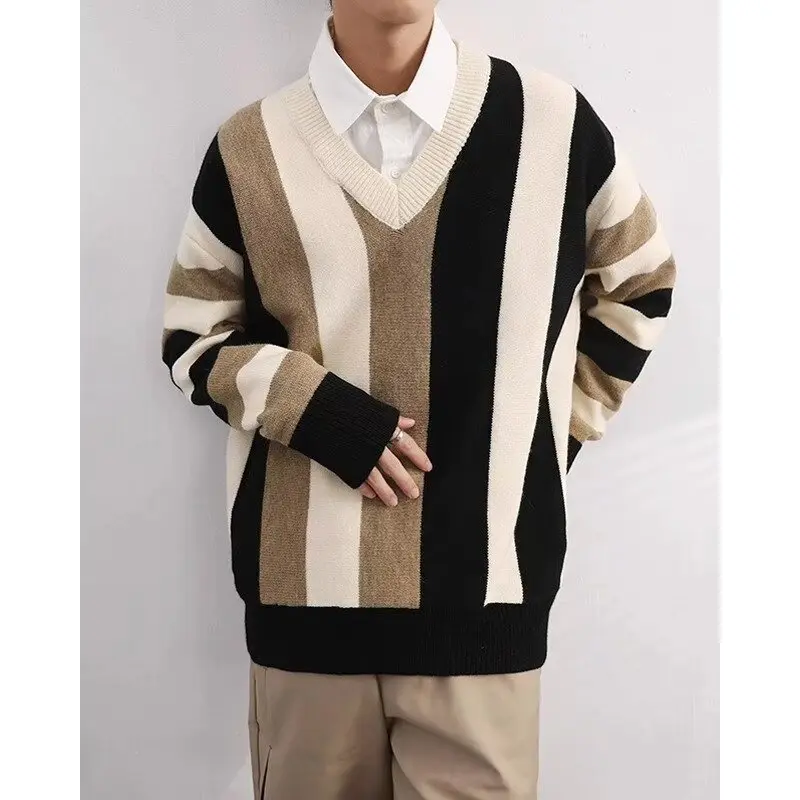 Herren Modischer Grobstrickpullover mit V-Ausschnitt Drune