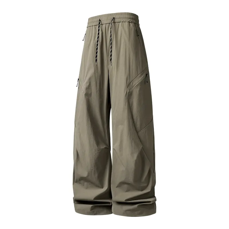Herren Oversize-Utility-Cargo-Hose aus leichtem Nylon mit elastischem Kordbund, seitlichen Reißverschlusstaschen & weiter Ballon-Silhouette Drune
