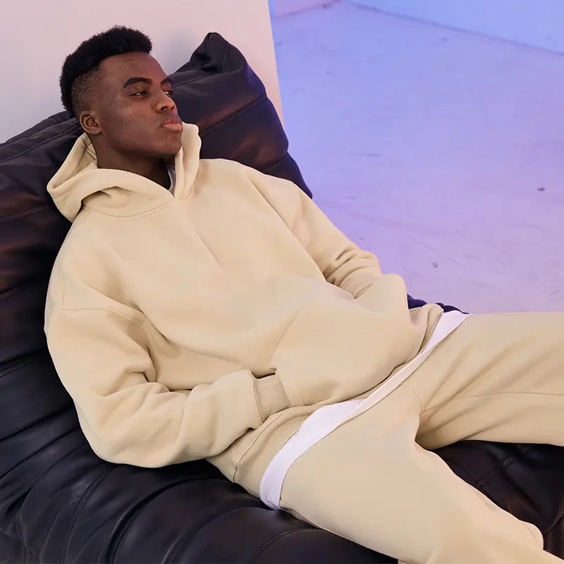 Herren Oversized Kapuzenpullover aus French-Terry mit Kängurutasche und Rippbündchen Drune